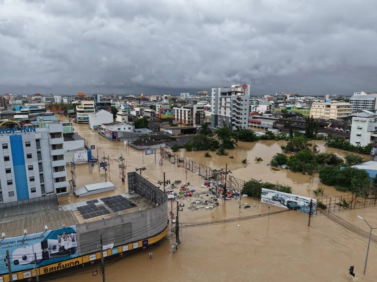 Severe flood in Hat Yai 2025